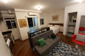 Studio close to Paulista and Ibirapuera Park, AIR CON, Garage